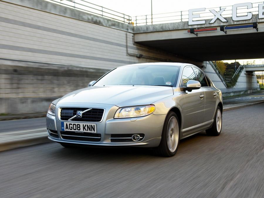  Volvo S80 2006 года  (UK) (фото 12 из 14)